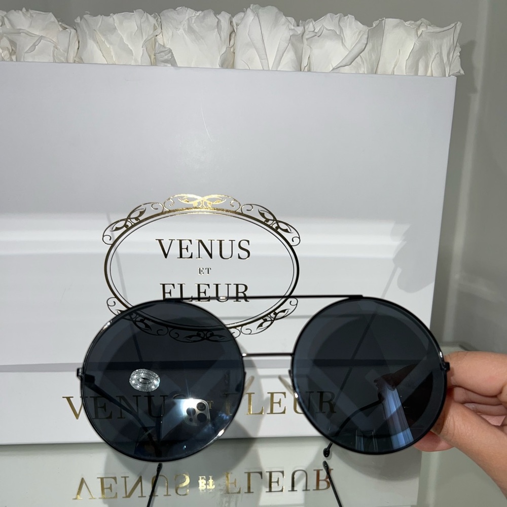 FENDI RUN AWAY-NEW WITH BOX